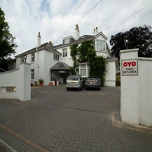 Fines Bayliwick Hotel